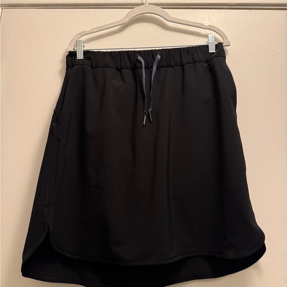 Lululemon On the Fly Skirt